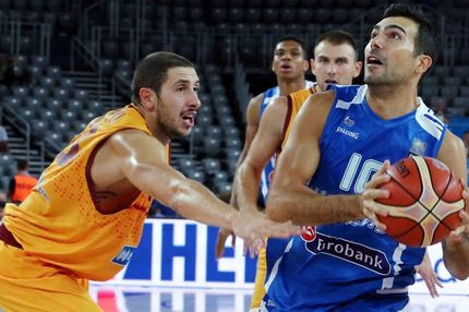 Σλούκας: “Δεν μου άρεσε που γιούχαραν τον εθνικό ύμνο”