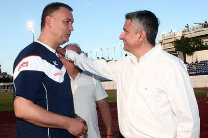 Στήριξη μεν, όχι για πάντα δε