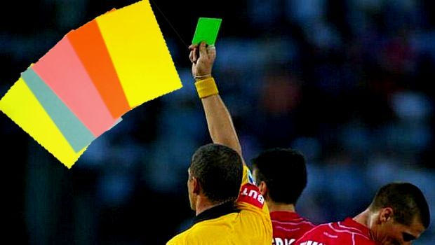 Οι κάρτες των διαιτητών και σε… άλλα χρώματα!