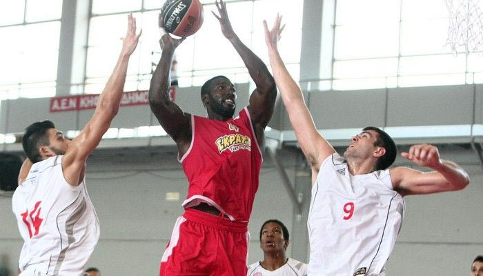 Φιλική νίκη του Ολυμπιακού με Γιανγκ