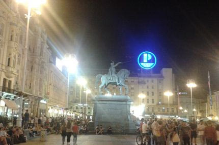 Ζάγκρεμπ: Τίποτα δεν θυμίζει πια τον πόλεμο, μόνο το “Μάξιμιρ”