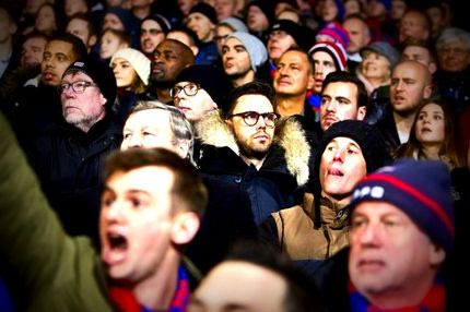 Άγγλος ετών 30 ψάχνει ομάδα να υποστηρίξει