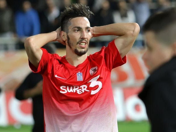 Πλήγμα με Βασιλακάκη