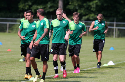 Εκτός Τελάντερ και Κλωναρίδης