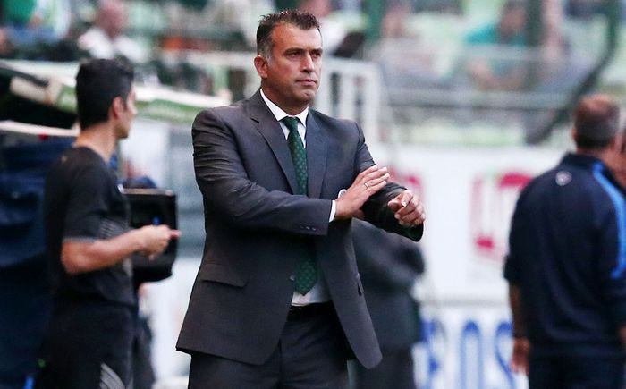 Στο Κορωπί ο Αναστασίου, αποχαιρέτησε τους παίκτες