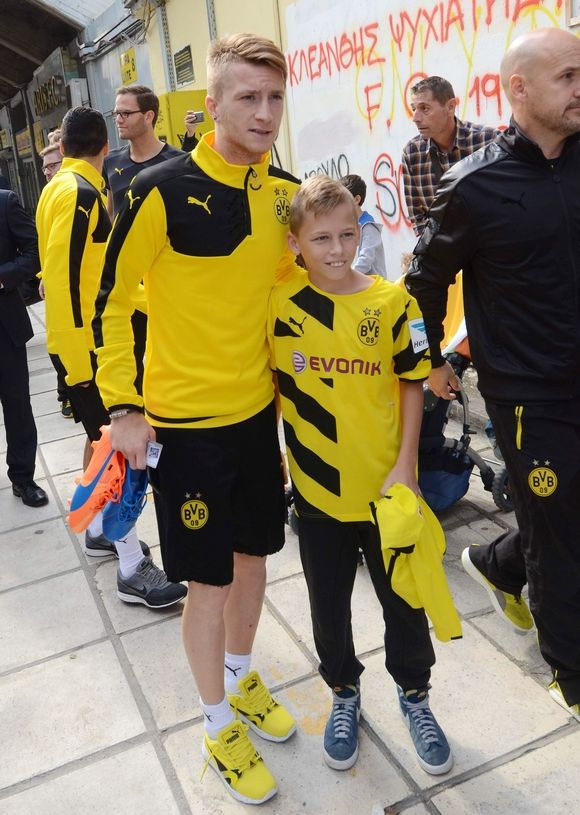 Τρέλα των οπαδών του Άρη για τη Ντόρτμουντ στη Θεσσαλονίκη