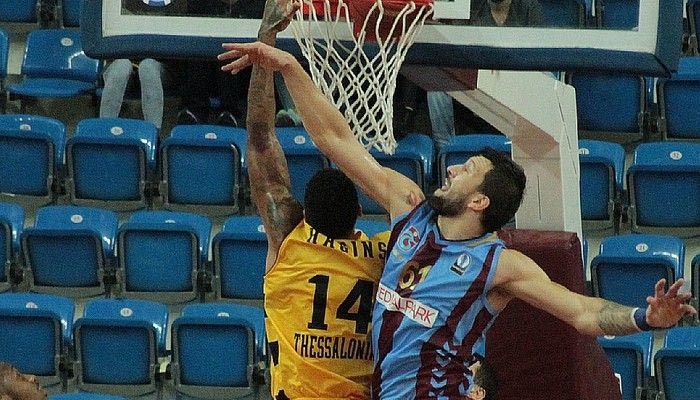 Τράμπζονσπορ – Άρης 74-71