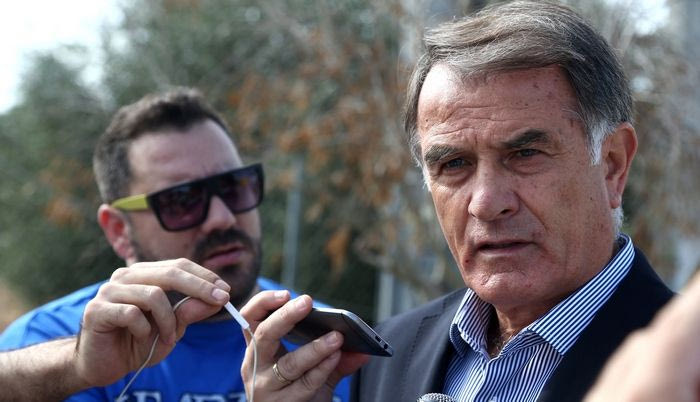 Μπάγεβιτς: “Ξένος προπονητής που θα ξέρει την ΑΕΚ”