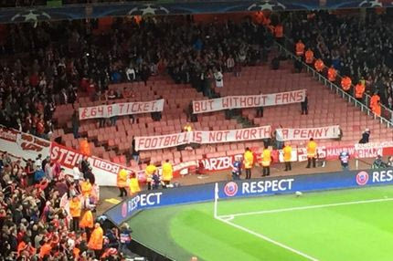 Η διαμαρτυρία των φίλων της Μπάγερν για τα εισιτήρια