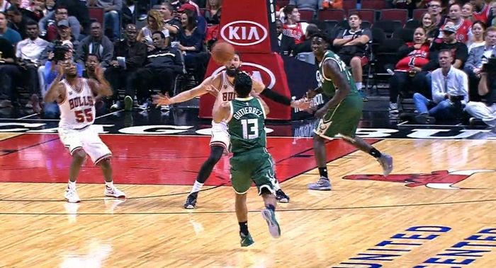 Οι Μπουλς λύγισαν τον Γιάννη