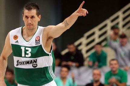 VIDEO: Το “τρελό” τρίποντο του Διαμαντίδη