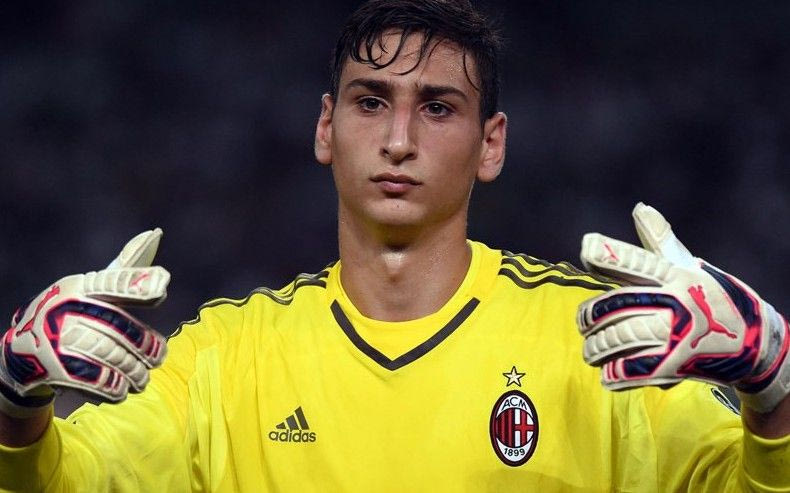 Ο 16χρονος Ντοναρούμα γράφει ιστορία στη Μίλαν