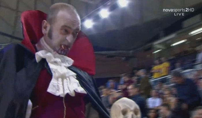 Βαμπίρ και μάγισσες στο “Palau Blaugrana”