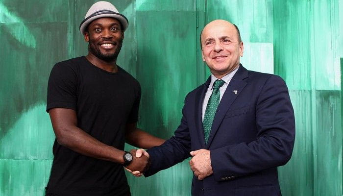 Ο Αλαφούζος έγραψε για τον Εσιέν