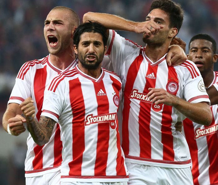 Τα “ερυθρόλευκα” προϊόντα του Champions League
