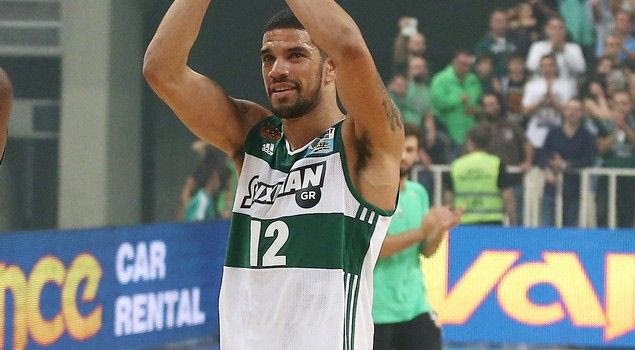 Φελντέιν: “Μας έβαλε τις φωνές ο κόουτς στο ημίχρονο”