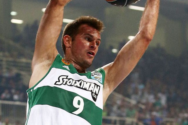 Φώτσης: “Να γίνουμε πιο σκληροί”