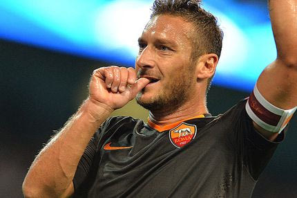 Ο Τότι έβγαλε στη… σέντρα τον Σπαλέτι