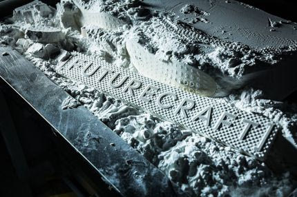 Η Adidas σπάει τα κατεστημένα με το πρώτο αθλητικό παπούτσι τεχνολογίας 3D printing