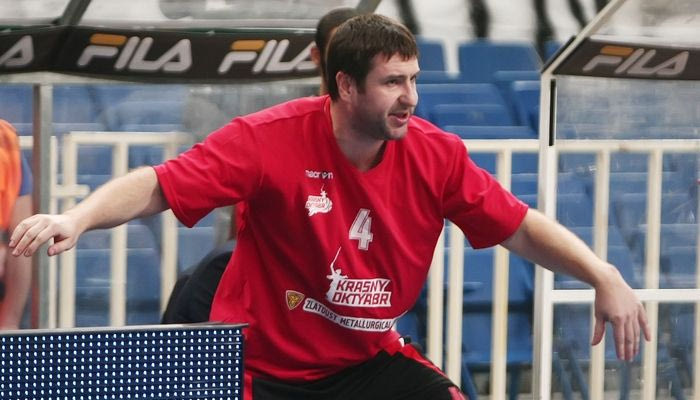 Η χειρονομία, η αποχώρηση, η διακοπή στο ΟΑΚΑ και το “calma”