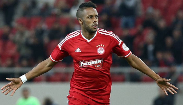 Κέρδος ο Ερνάνι και ο… Μποτία