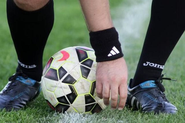 Έλληνας διαιτητής στη Βόρειο Ιρλανδία; Και όμως γίνεται