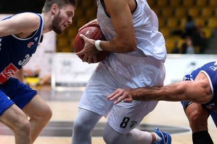 Ο Κακαρούδης επέστρεψε… δριμύτερος