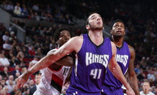 Με φόρα ο Κουφός, νίκη για Σακραμέντο Κινγκς στο πρώτο φιλικό