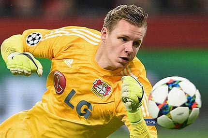 Απίθανο αυτογκόλ του Λένο