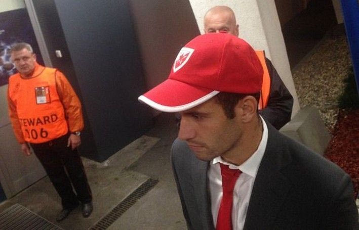 Με καπέλο Ερυθρού Αστέρα ο Μιλιβόγεβιτς