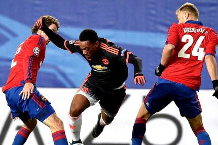 Κορυφή για τη Βόλφσμπουργκ μετά την ισοπαλία στη Μόσχα