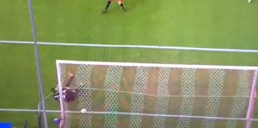 Απίθανο διπλό δοκάρι η Μπαρτσελόνα