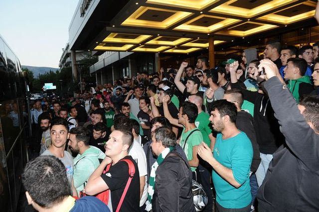 Αποθέωση για τον Παναθηναϊκό πριν από το ντέρμπι
