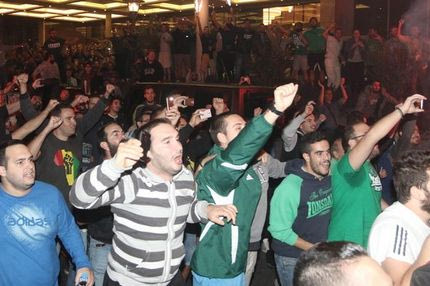 VIDEOS: Υποδοχή ηρώων στο “Caravel”