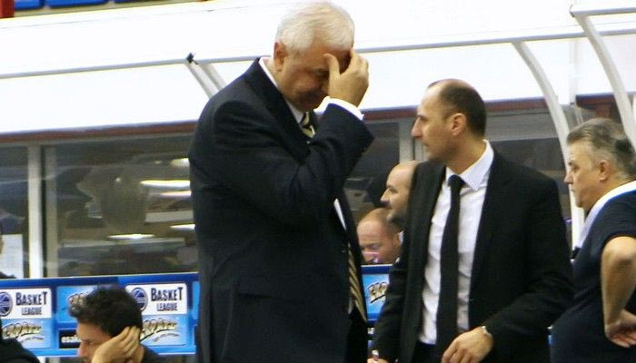 Σάκοτα: “Μας λείπουν παίκτες”