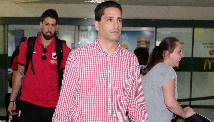 Σφαιρόπουλος: “Μπορούν να μας βάλουν 15 πόντους σε 2 λεπτά”