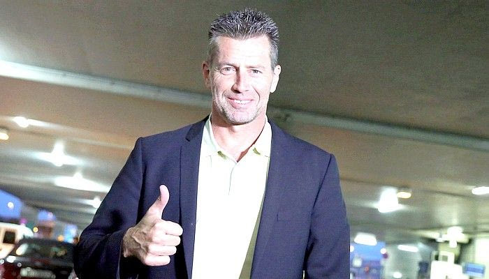 Οταν ο τουρκικός Τύπος “σταύρωνε” τον Σκίμπε