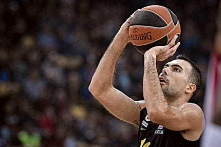 Ο Κώστας Σλούκας δεν ένιωθε ποτέ καλά στον πάγκο