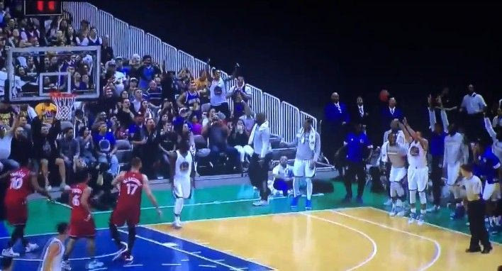 Μάγεψε ο Κάρι