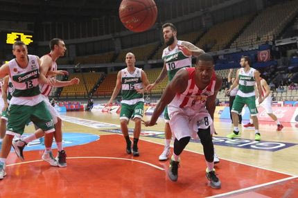 VIDEO: Η εντυπωσιακή τάπα του Στρόμπερι στον Γκιστ