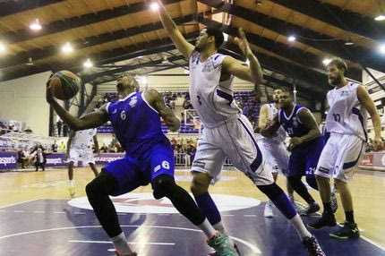 Τρίκαλα – Καβάλα 73-64