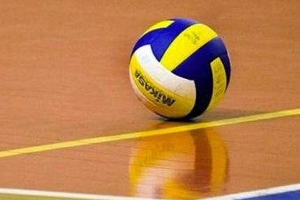 Παίκτης έβγαλε πιστόλι στον προπονητή του