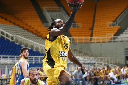 Εύκολα η ΑΕΚ απέναντι στον Απόλλωνα Πάτρας