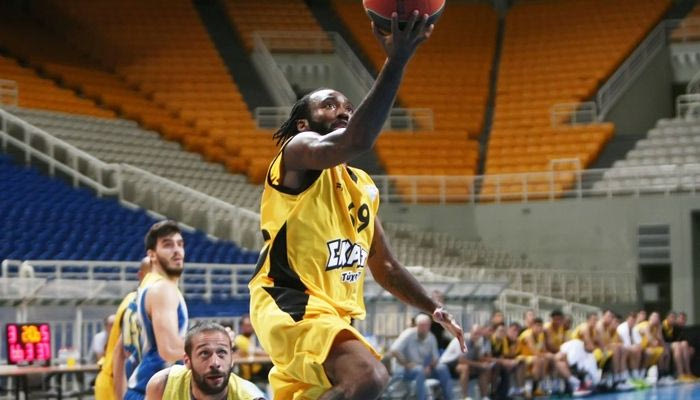 Εύκολα η ΑΕΚ απέναντι στον Απόλλωνα Πάτρας