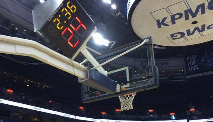 Ο Γκρίφιν “κατεδάφισε” το χρονόμετρο