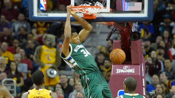 Όλοι οι πόντοι στο ρεκόρ καριέρας του Αντετοκούνμπο