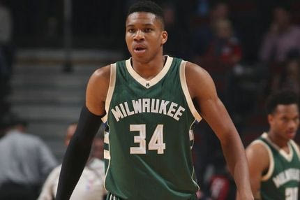 Εντυπωσιακός ξανά ο Αντετοκούνμπο, νέα ήττα για Μπακς