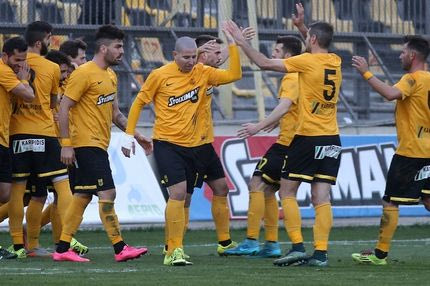 Ο Τάτος “λύτρωσε” τον Άρη, νίκη για ΟΦΗ