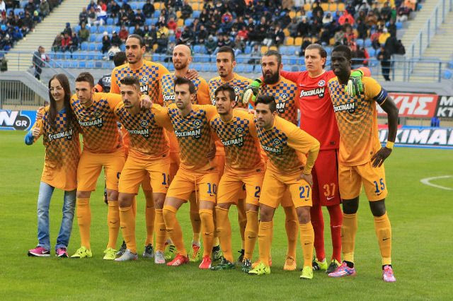 Για δύο χτυπούν καμπάνες….