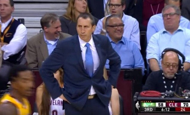 Η αντίδραση του Μπλατ στο κάρφωμα του Αντετοκούνμπο